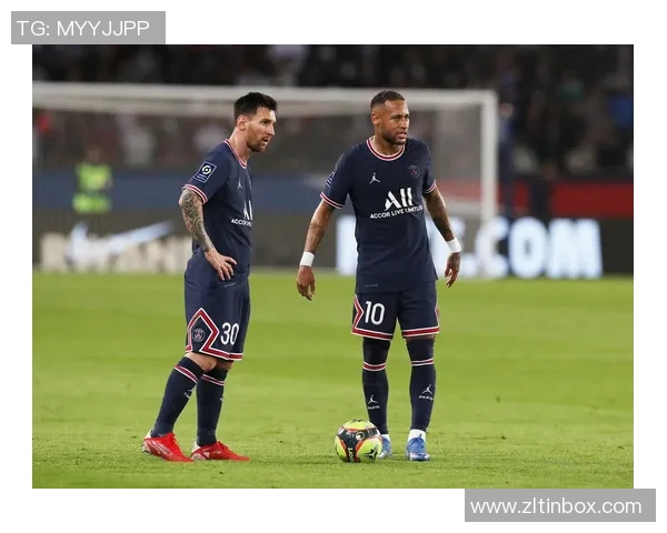 巴黎圣日耳曼与里昂巅峰对决谁将赢得法甲争冠关键战